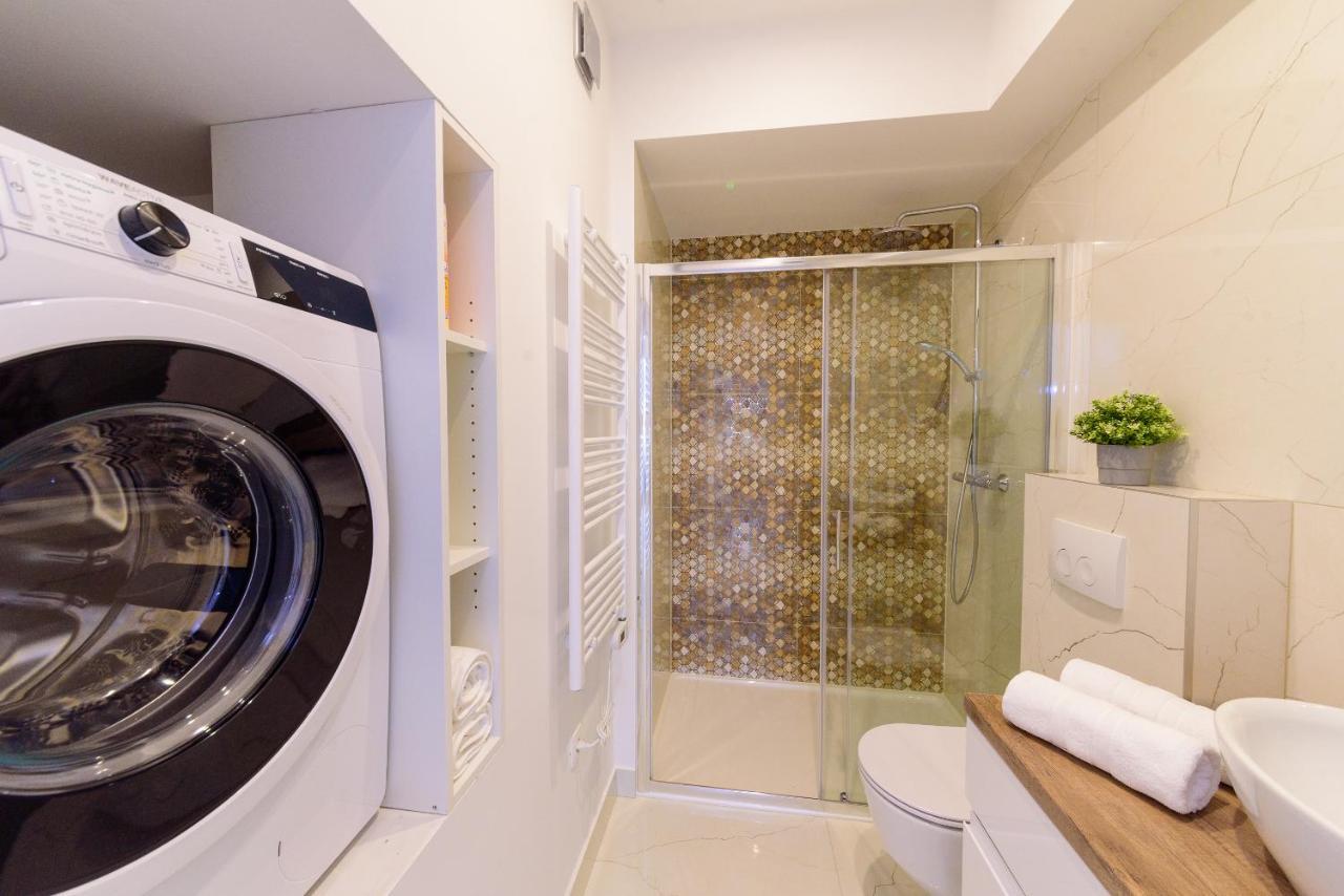 Apartmani Bokin Bol Exteriör bild