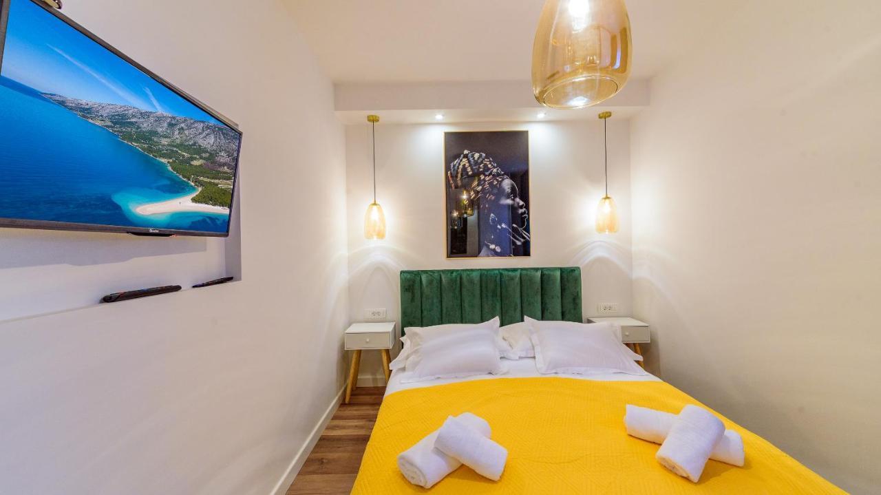 Apartmani Bokin Bol Exteriör bild